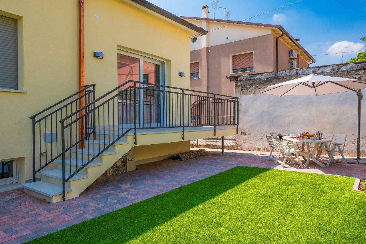 Villa Family House Bivio Peschiera del Garda Exterior foto